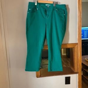 Size 18 Torrid Jean Capris